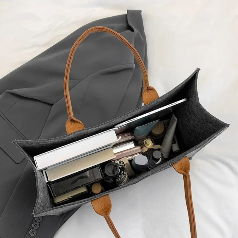 Felt Tote Bag (AWFB334) - Image 2