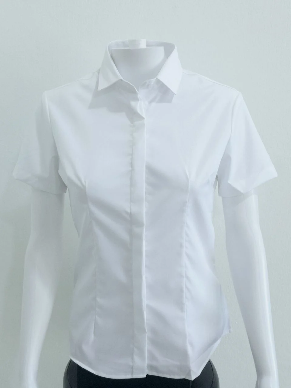 Female Anti-Wrinkle Corporate Short Sleeve Shirt (FTS2) - Image 4